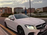 MERCEDES E200 CONVERTIBLE